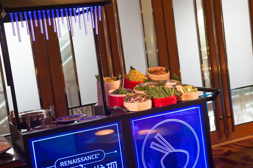 Renaissance Shanghai Pudong Hotel Kültér fotó