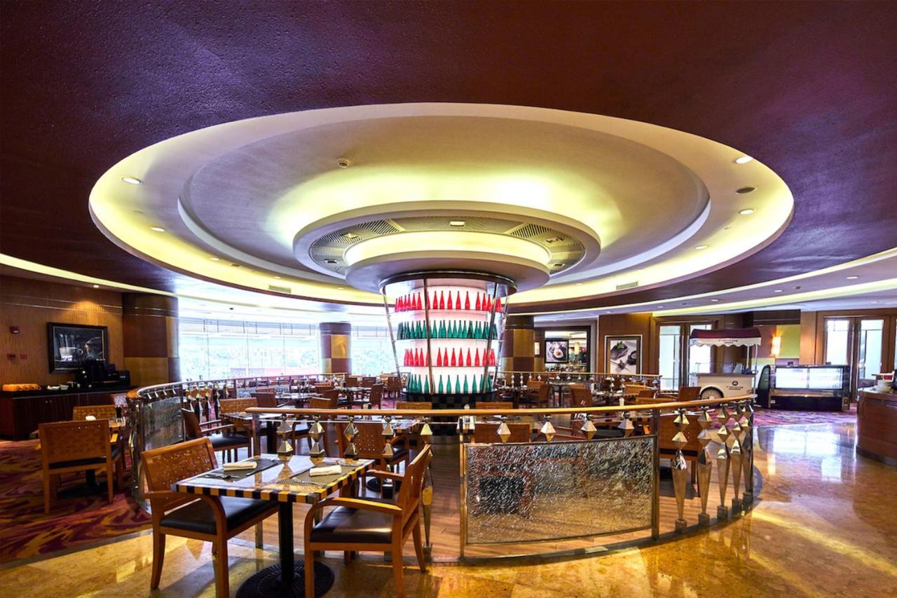 Renaissance Shanghai Pudong Hotel Kültér fotó