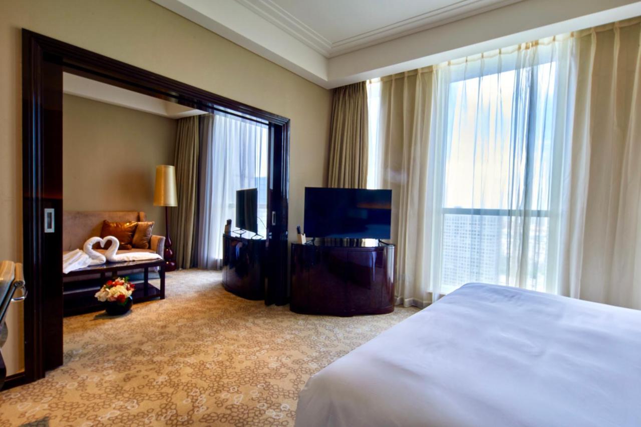 Renaissance Shanghai Pudong Hotel Kültér fotó