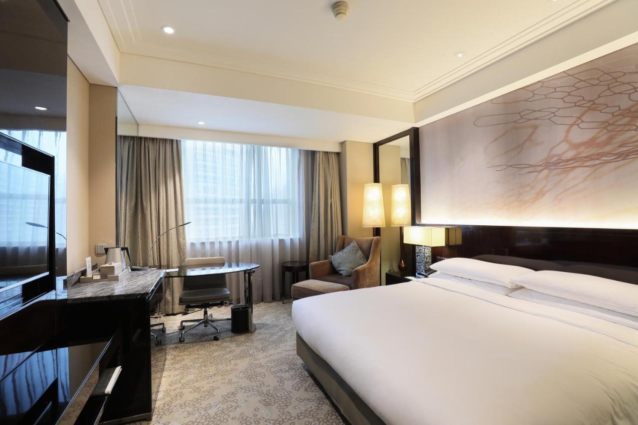Renaissance Shanghai Pudong Hotel Kültér fotó