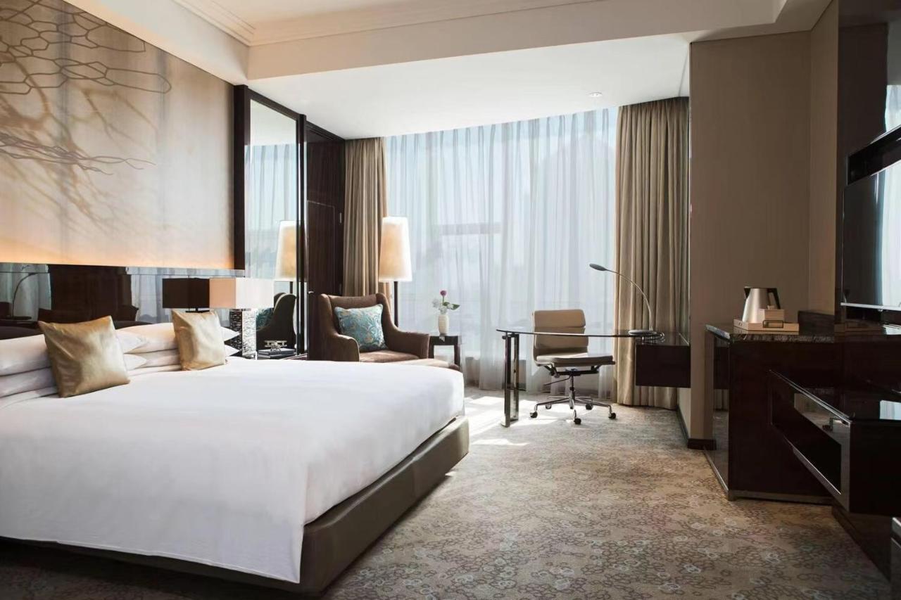 Renaissance Shanghai Pudong Hotel Kültér fotó