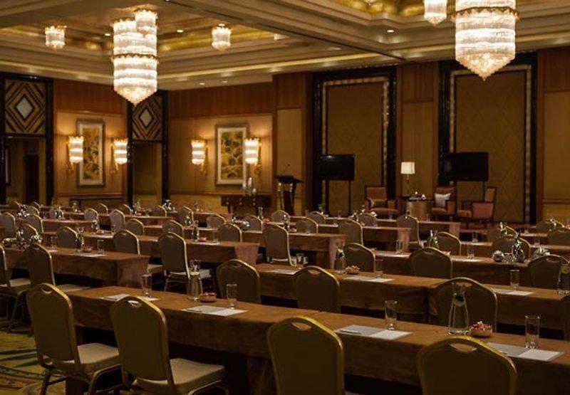Renaissance Shanghai Pudong Hotel Üzleti fotó