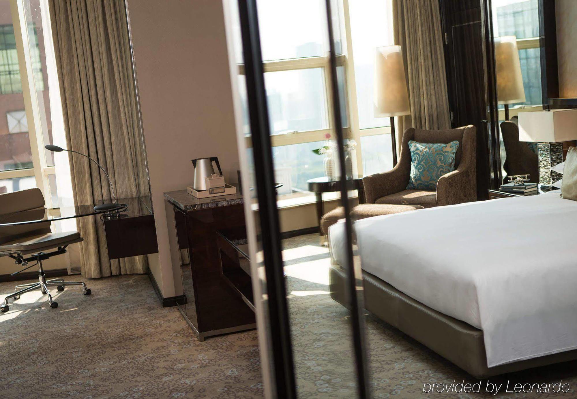 Renaissance Shanghai Pudong Hotel Kültér fotó