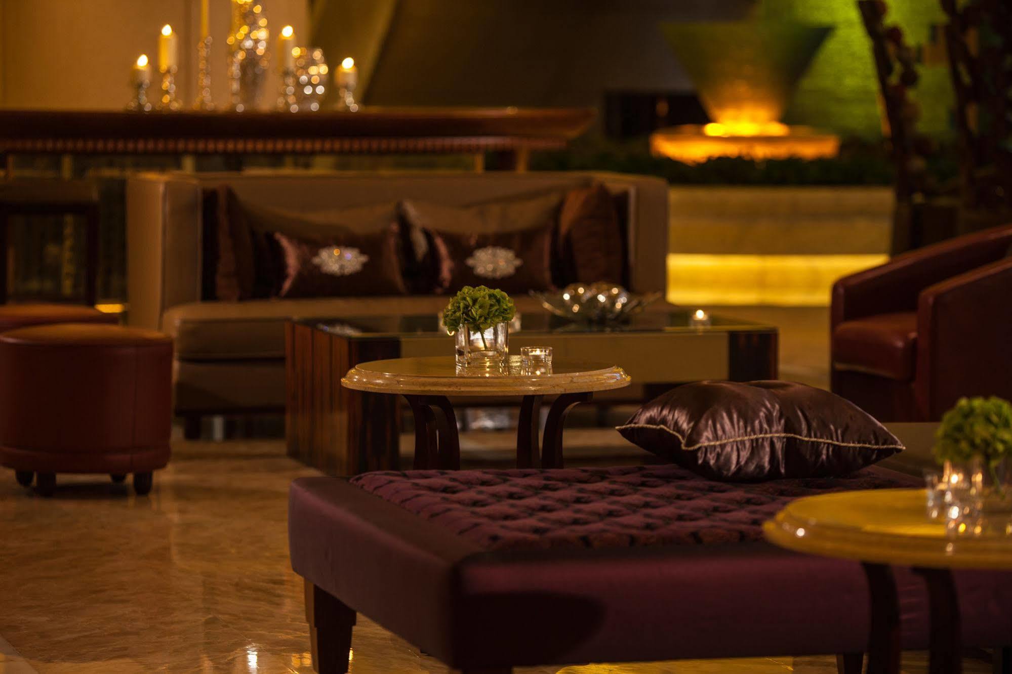 Renaissance Shanghai Pudong Hotel Kültér fotó